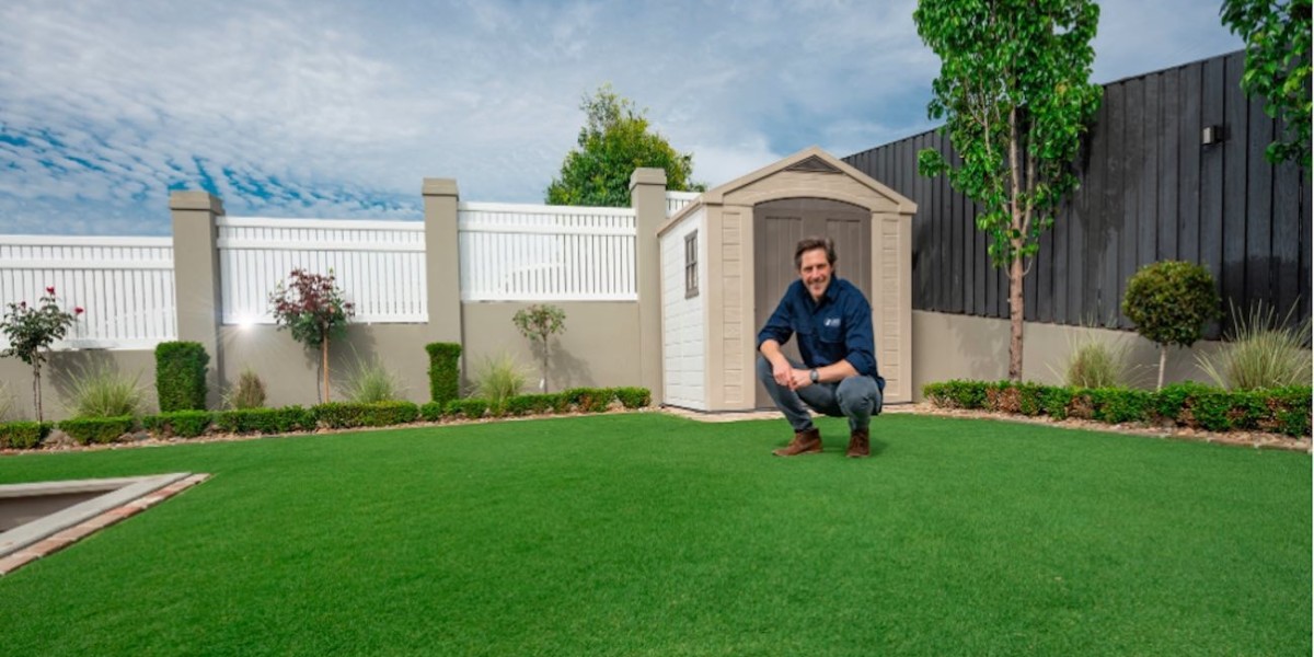 Choosing the Best Turf: A Comprehensive Guide to Buying and Installing Turf